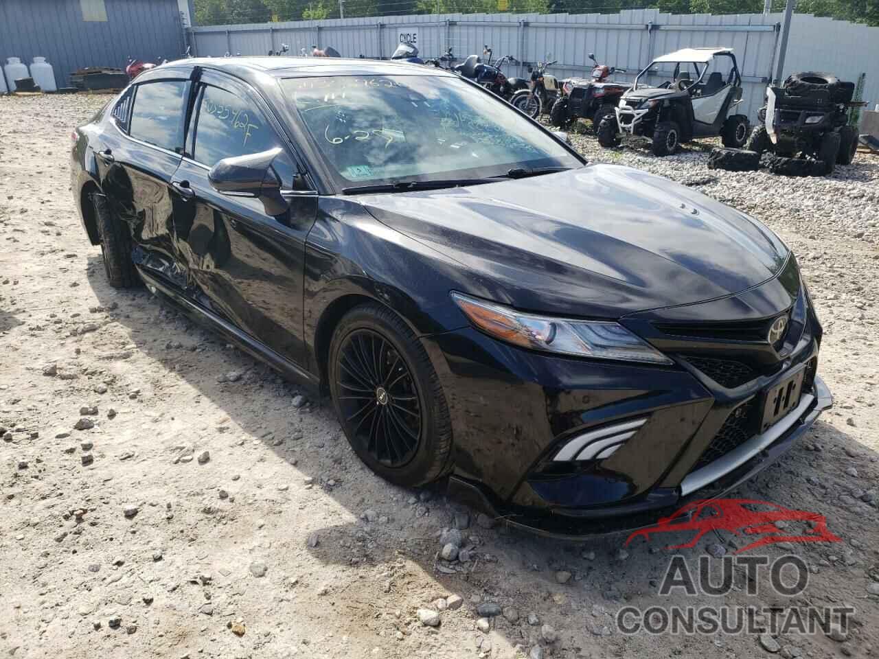 TOYOTA CAMRY 2018 - 4T1B61HK9JU027349