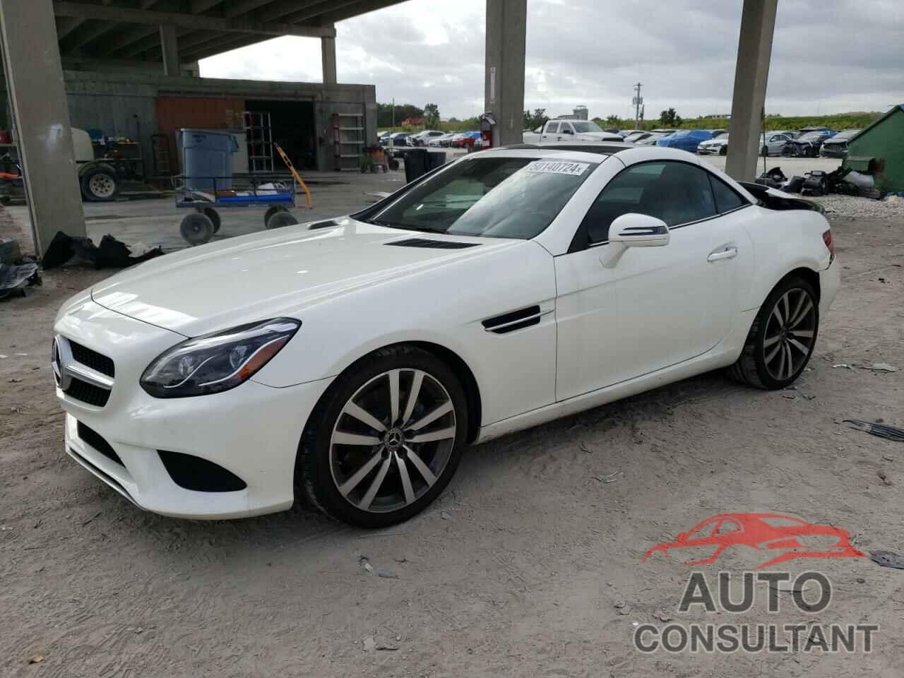 MERCEDES-BENZ SLC-CLASS 2020 - WDDPK3JA0LF167807