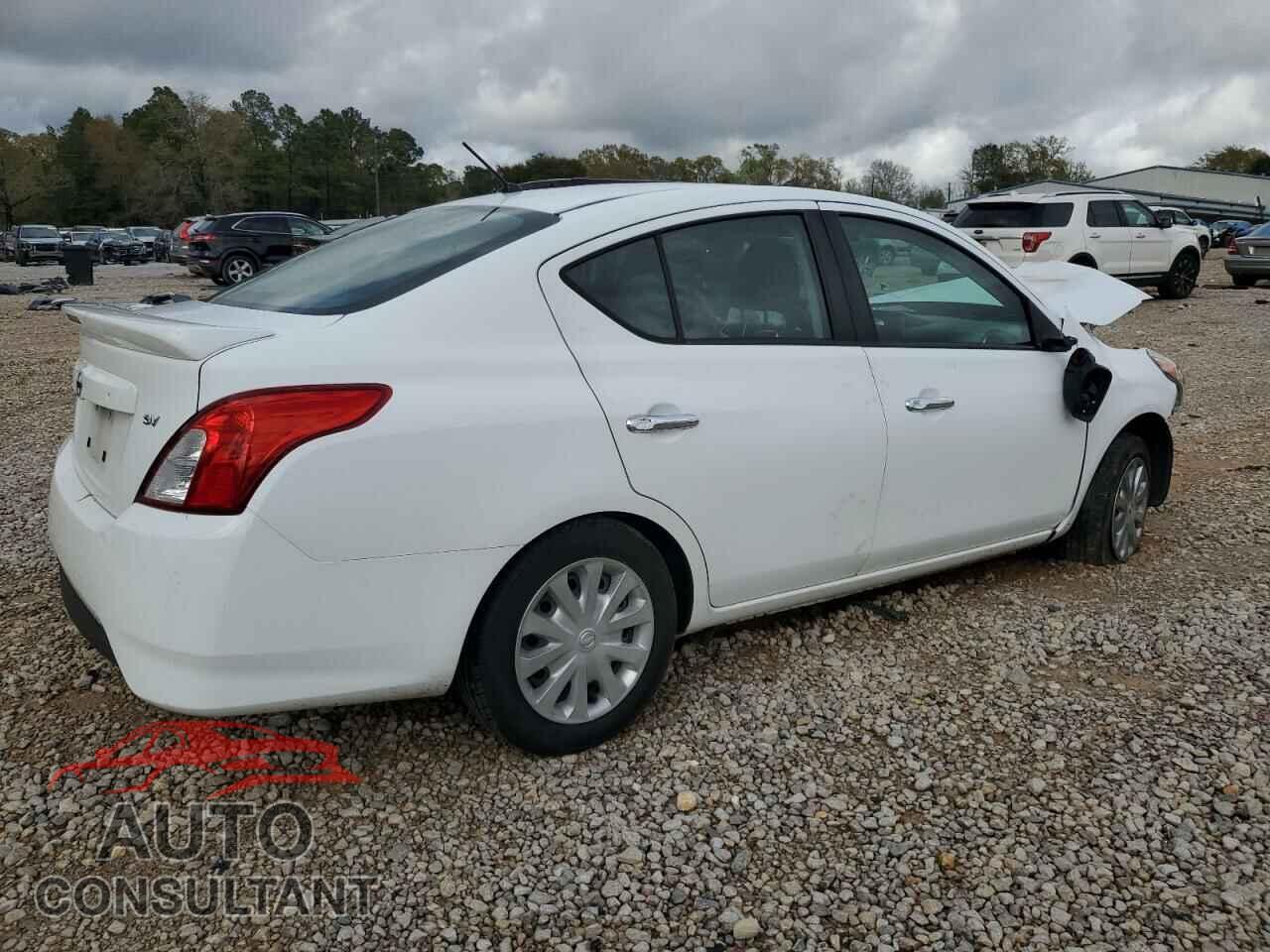 NISSAN VERSA 2019 - 3N1CN7AP3KL869235