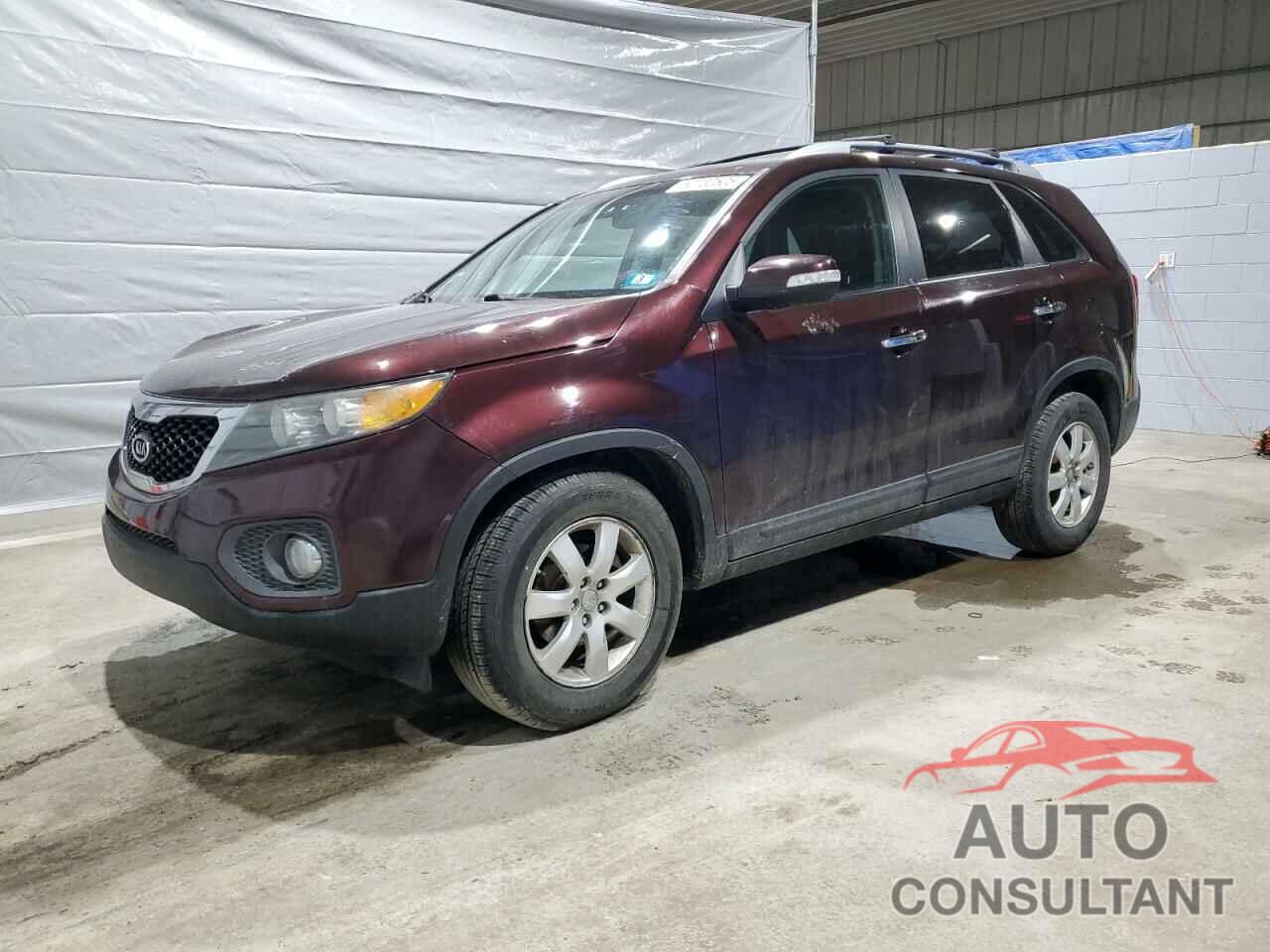 KIA SORENTO 2011 - 5XYKT3A14BG131552