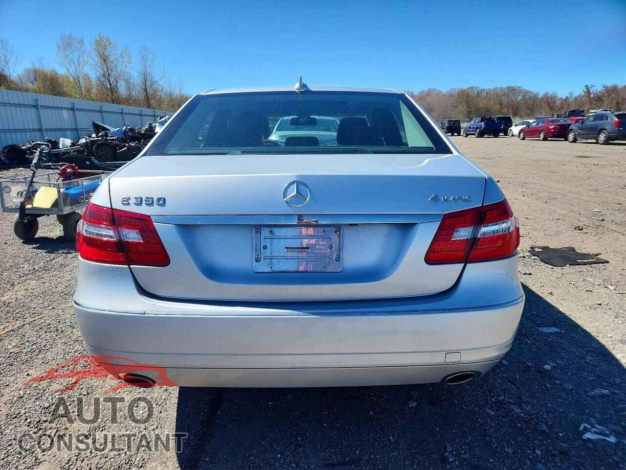 MERCEDES-BENZ E-CLASS 2011 - WDDHF8HB0BA467847
