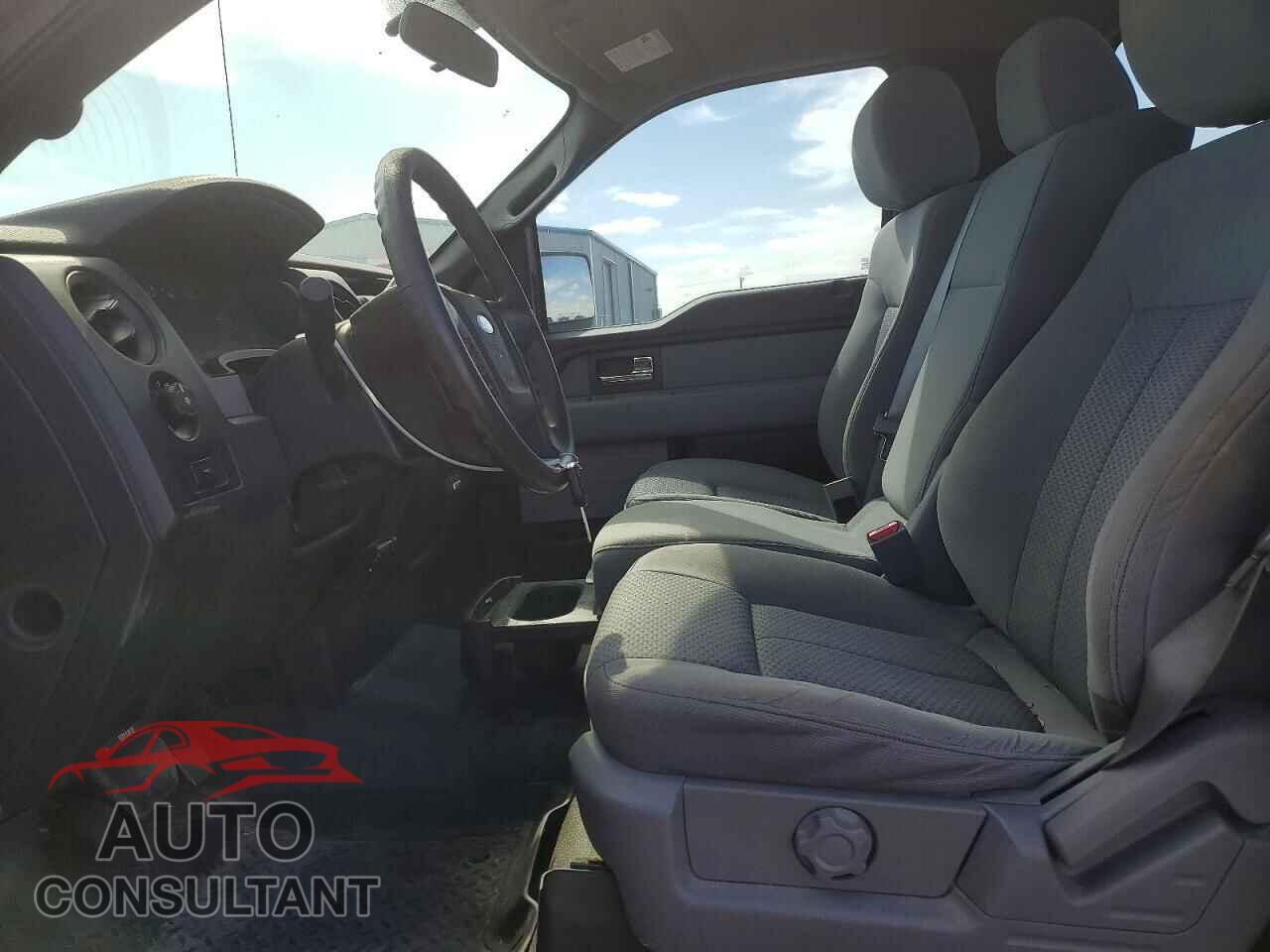 FORD F150 2013 - 1FTMF1EM1DFE04476