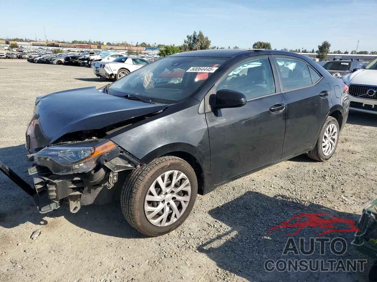 TOYOTA COROLLA 2018 - 5YFBURHE0JP843043