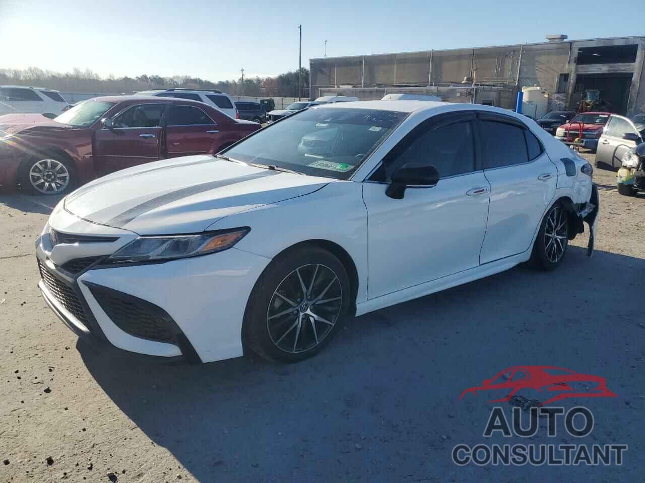 TOYOTA CAMRY 2022 - 4T1G11AKXNU688683