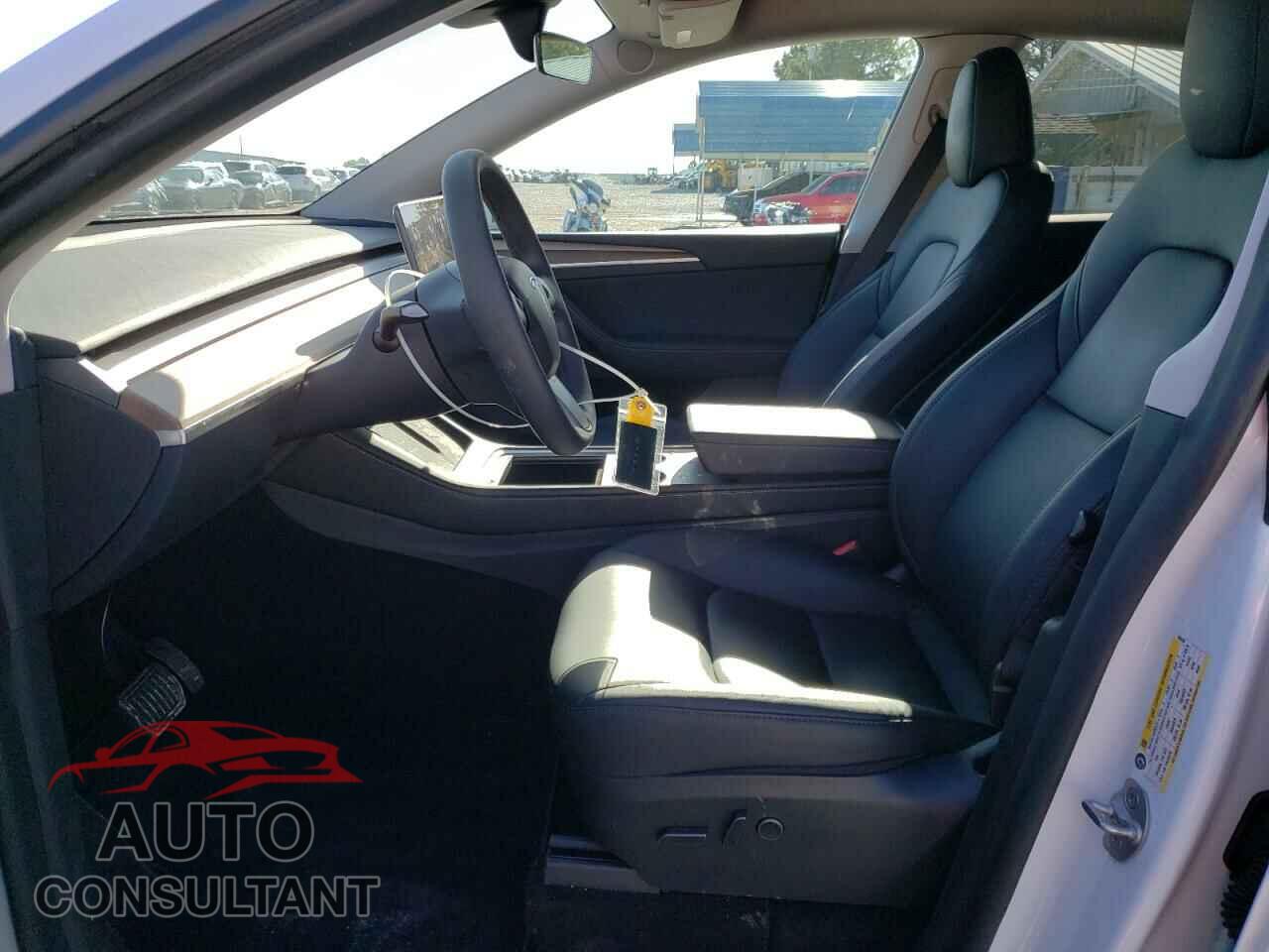 TESLA MODEL Y 2023 - 7SAYGDEE3PF806438