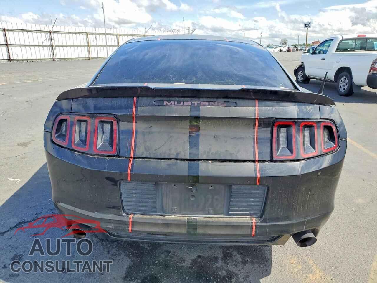 FORD MUSTANG 2014 - 1ZVBP8AM2E5205802