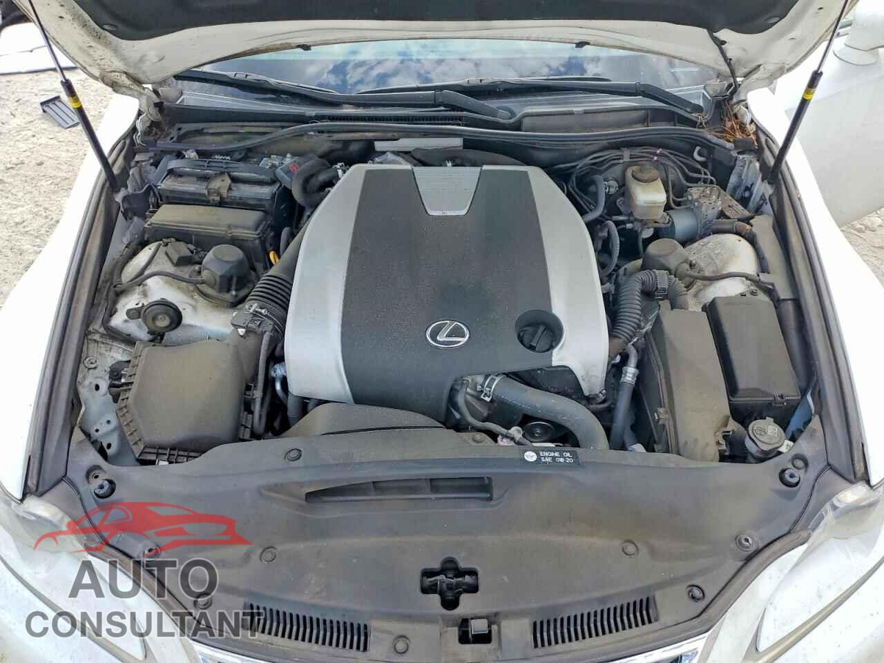 LEXUS IS 2015 - JTHBE1D29F5021984