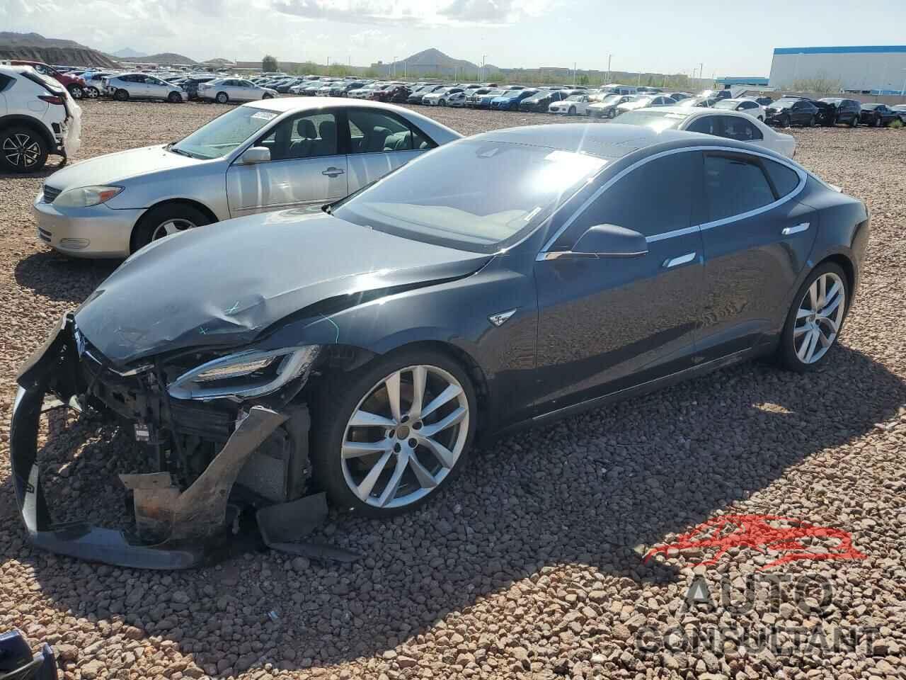 TESLA MODEL S 2016 - 5YJSA1E27GF146932