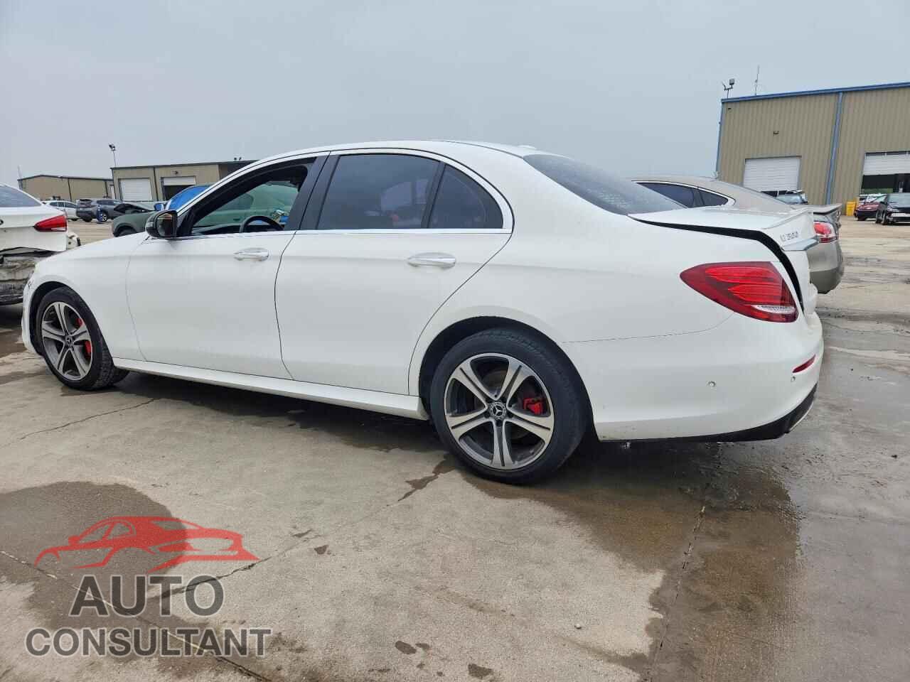 MERCEDES-BENZ E-CLASS 2017 - WDDZF4JB0HA240769
