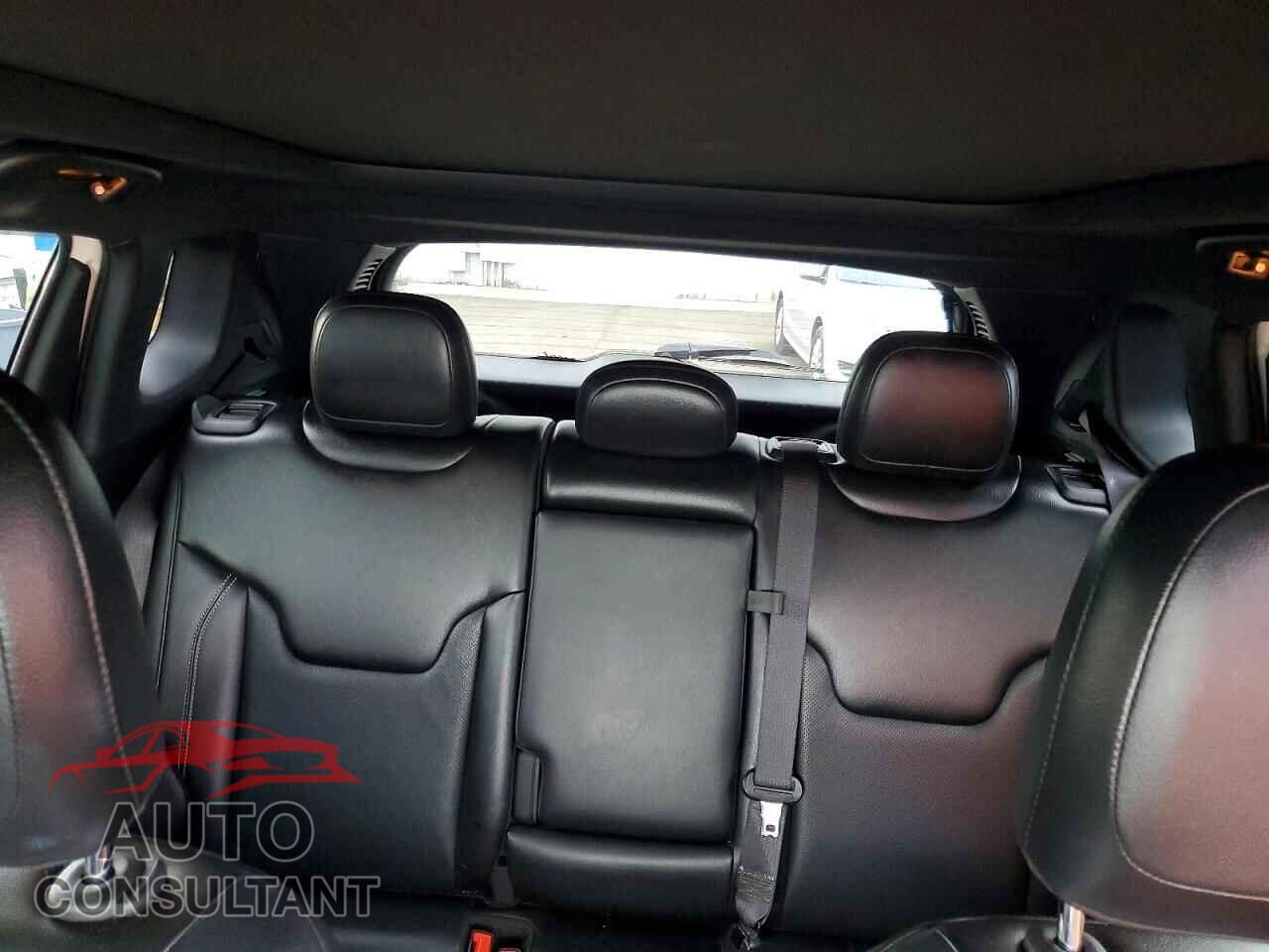 JEEP COMPASS 2021 - 3C4NJDEB4MT589468