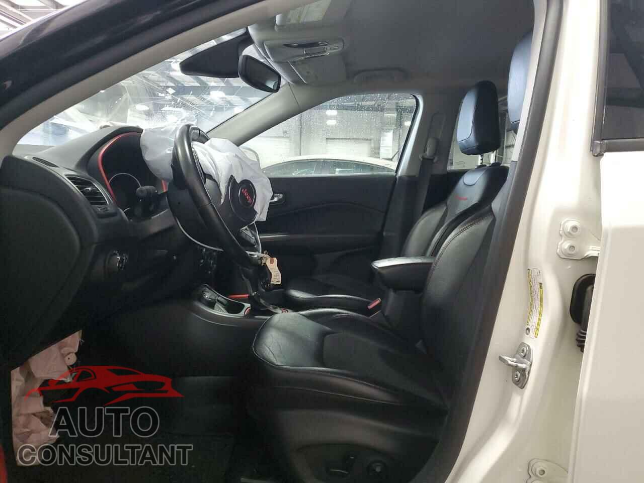 JEEP COMPASS 2020 - 3C4NJDDB1LT156965