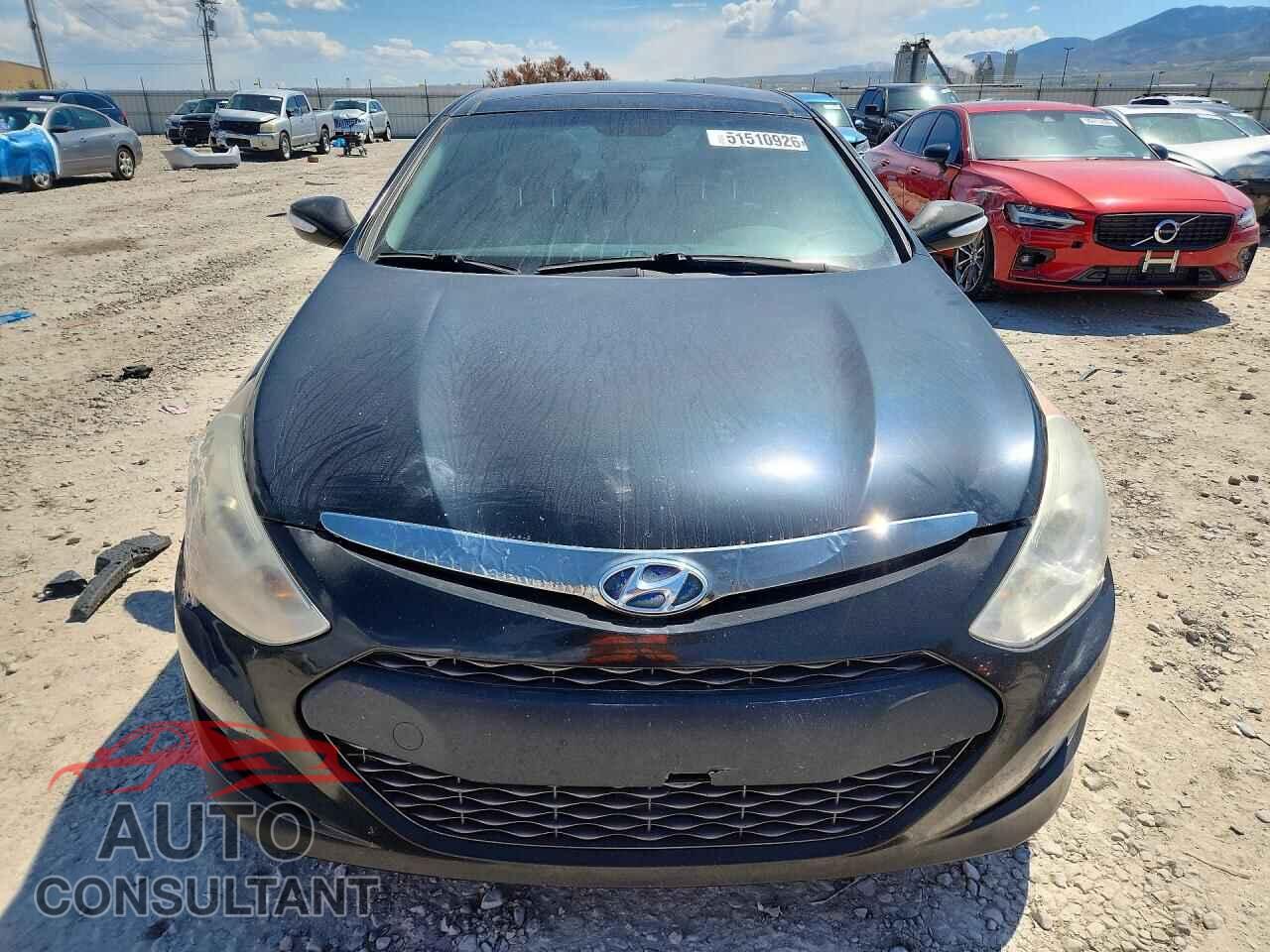 HYUNDAI SONATA 2012 - KMHEC4A40CA055645