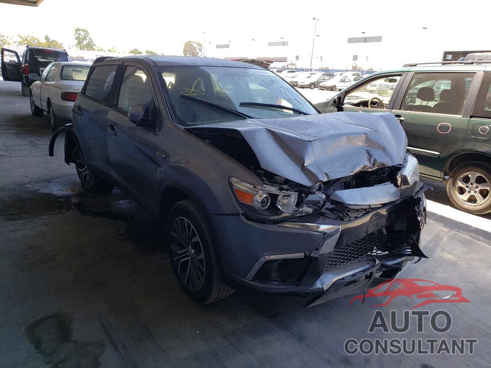 MITSUBISHI OUTLANDER 2019 - JA4AP3AU5KU017868