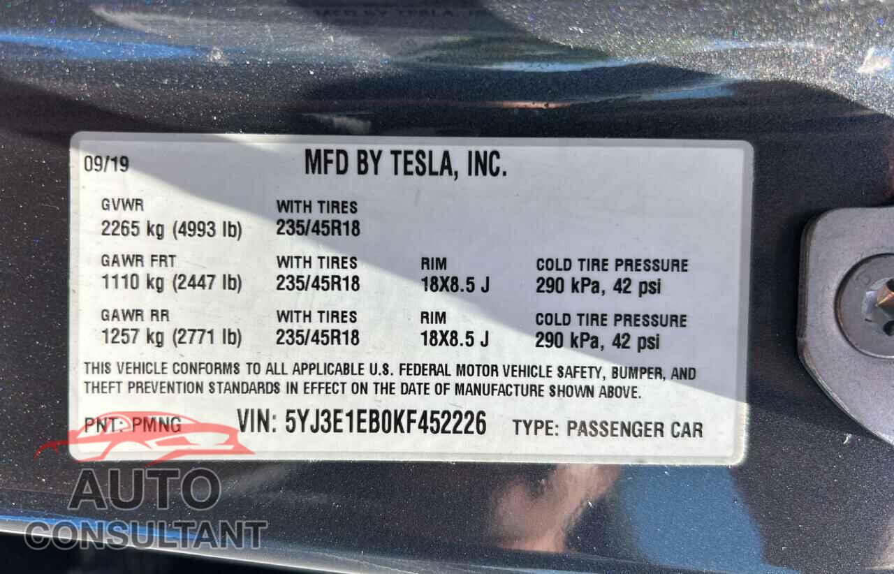TESLA MODEL 3 2019 - 5YJ3E1EB0KF452226