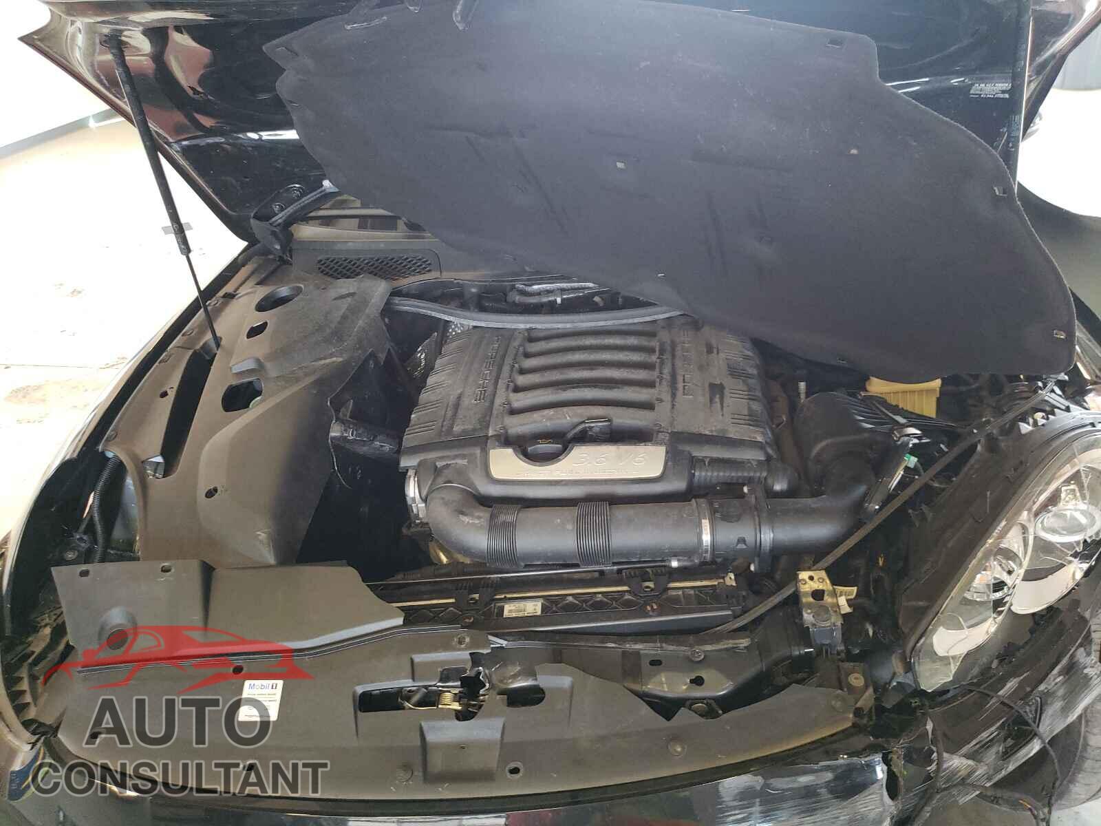 PORSCHE CAYENNE 2017 - WP1AA2A22HKA80204