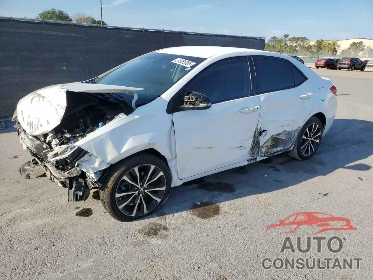 TOYOTA COROLLA 2018 - 5YFBURHE1JP820242