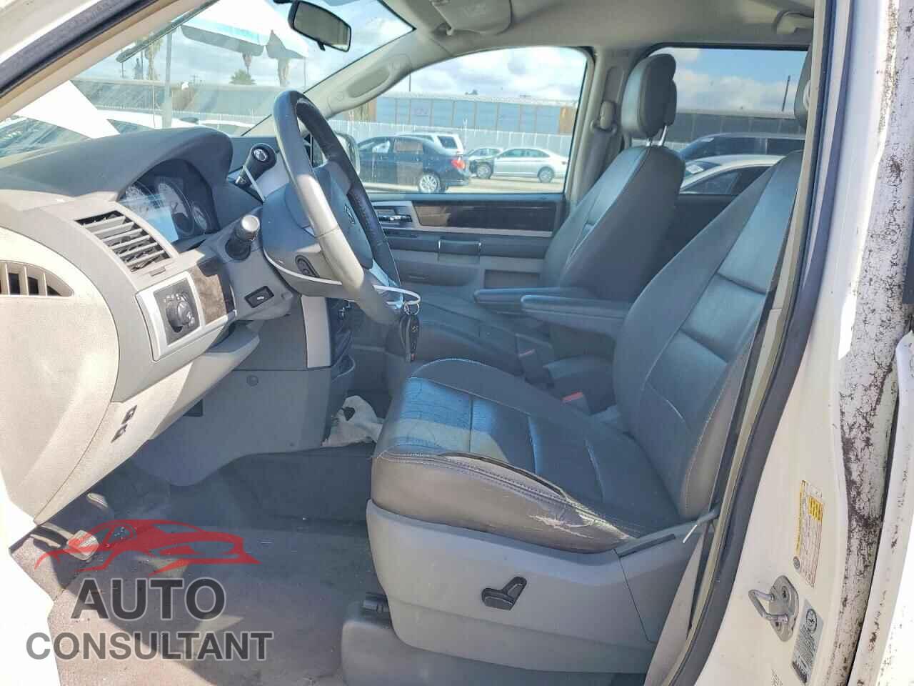 DODGE CARAVAN 2010 - 2D4RN5D15AR297687