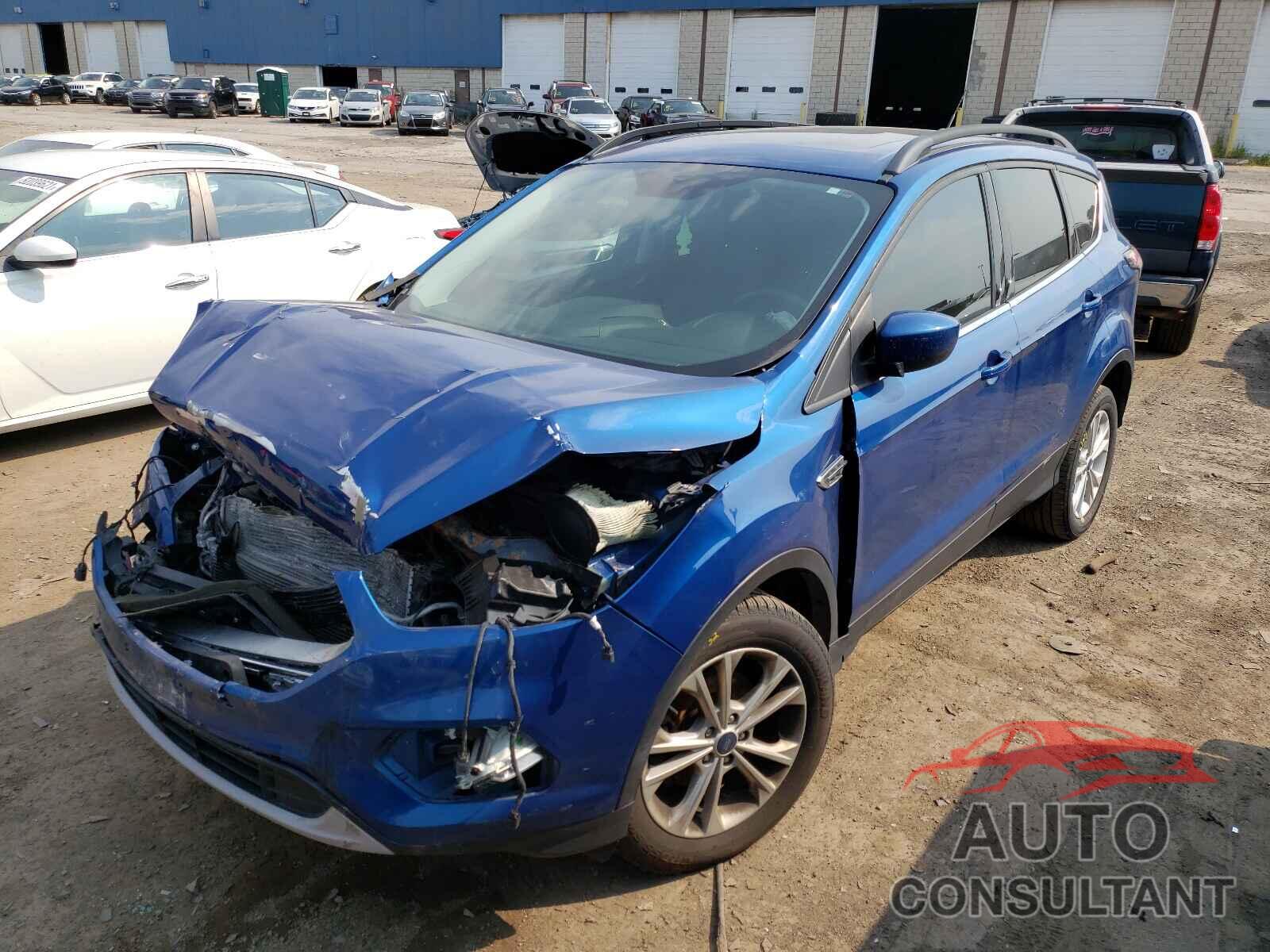 FORD ESCAPE 2017 - 1FMCU0GD6HUA78017