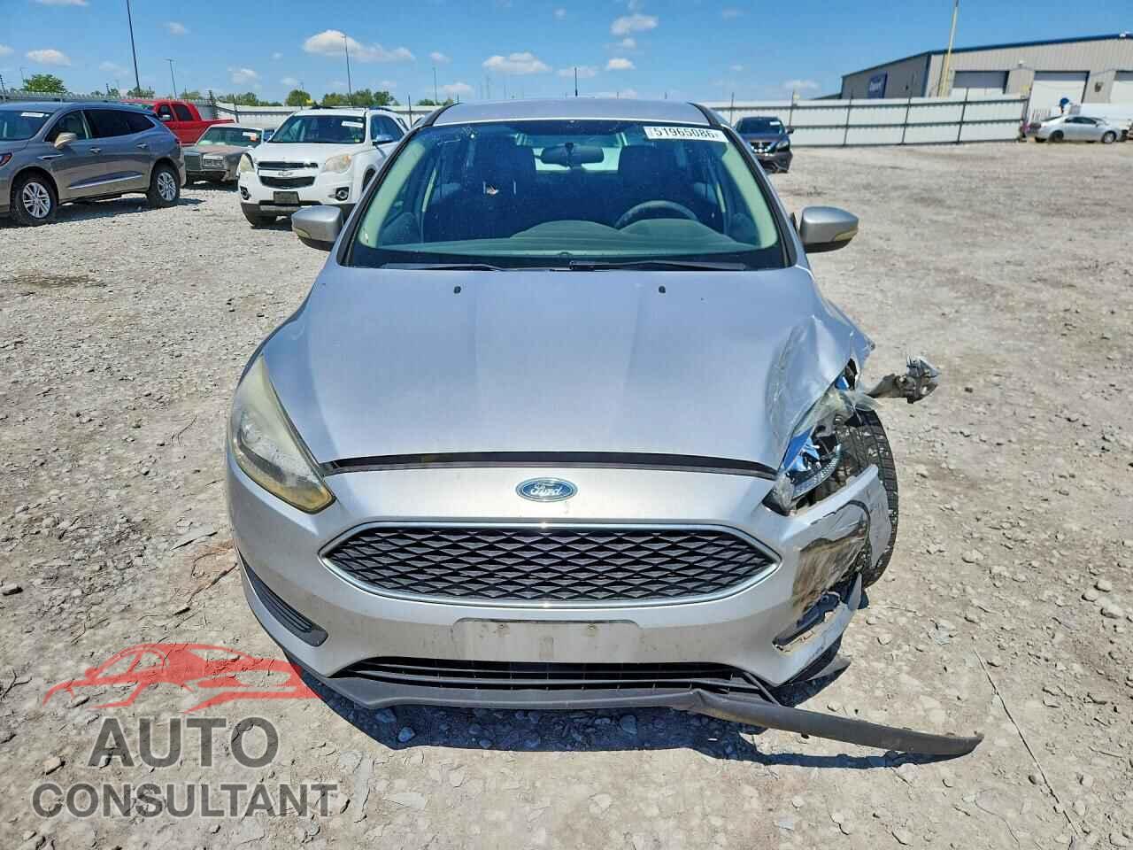 FORD FOCUS 2015 - 1FADP3K21FL282501