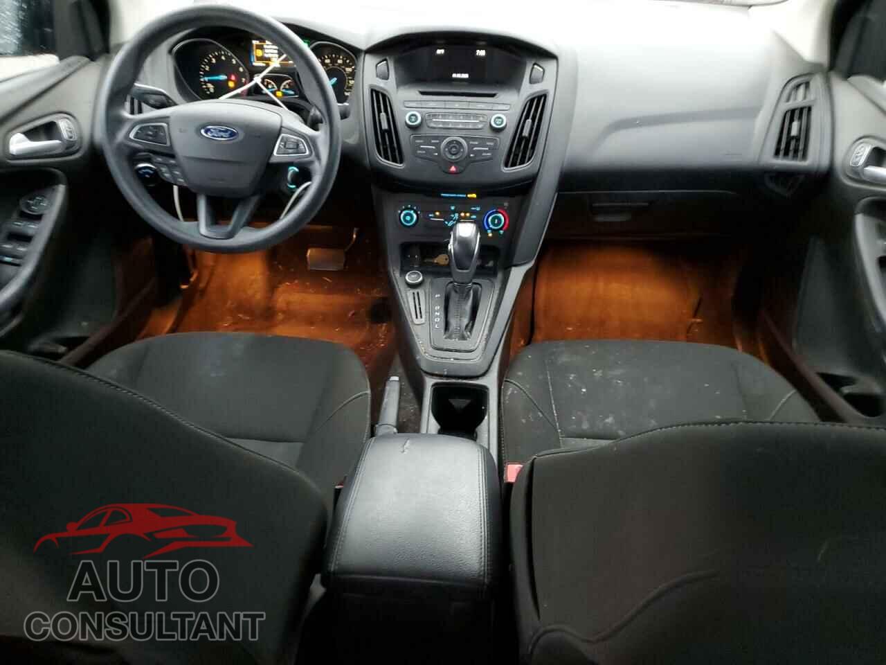 FORD FOCUS 2016 - 1FADP3F28GL229452