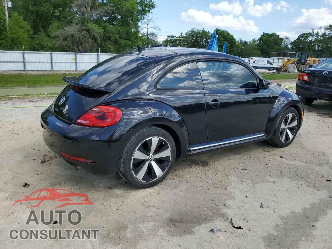 VOLKSWAGEN BEETLE 2015 - 3VWVS7AT3FM634343