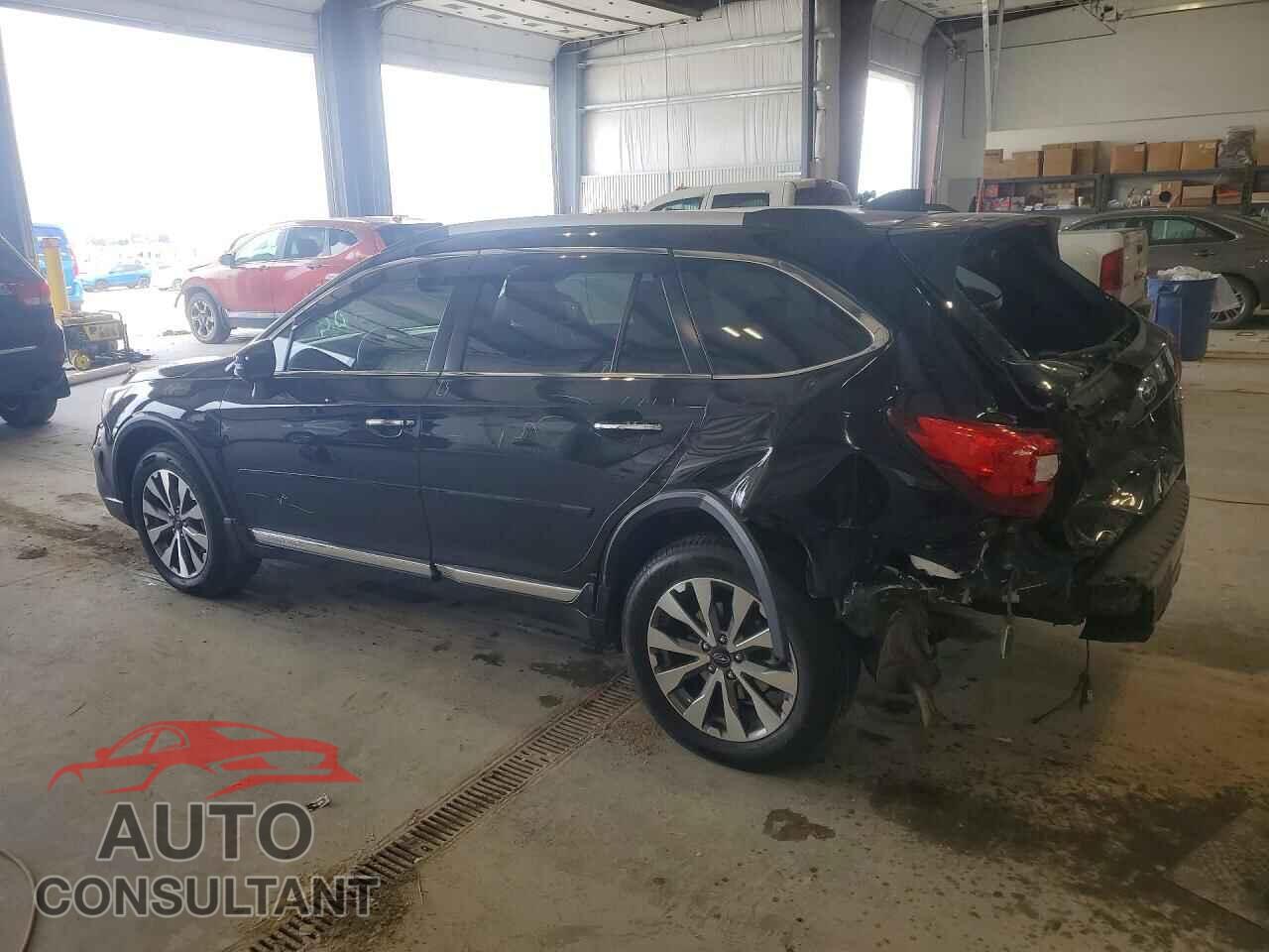 SUBARU OUTBACK 2018 - 4S4BSETC4J3336171