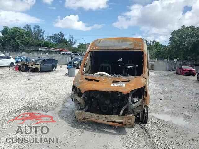 FORD TRANSIT 2019 - 1FTBW2CG1KKA18980