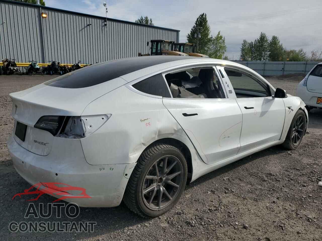 TESLA MODEL 3 2019 - 5YJ3E1EA2KF300262
