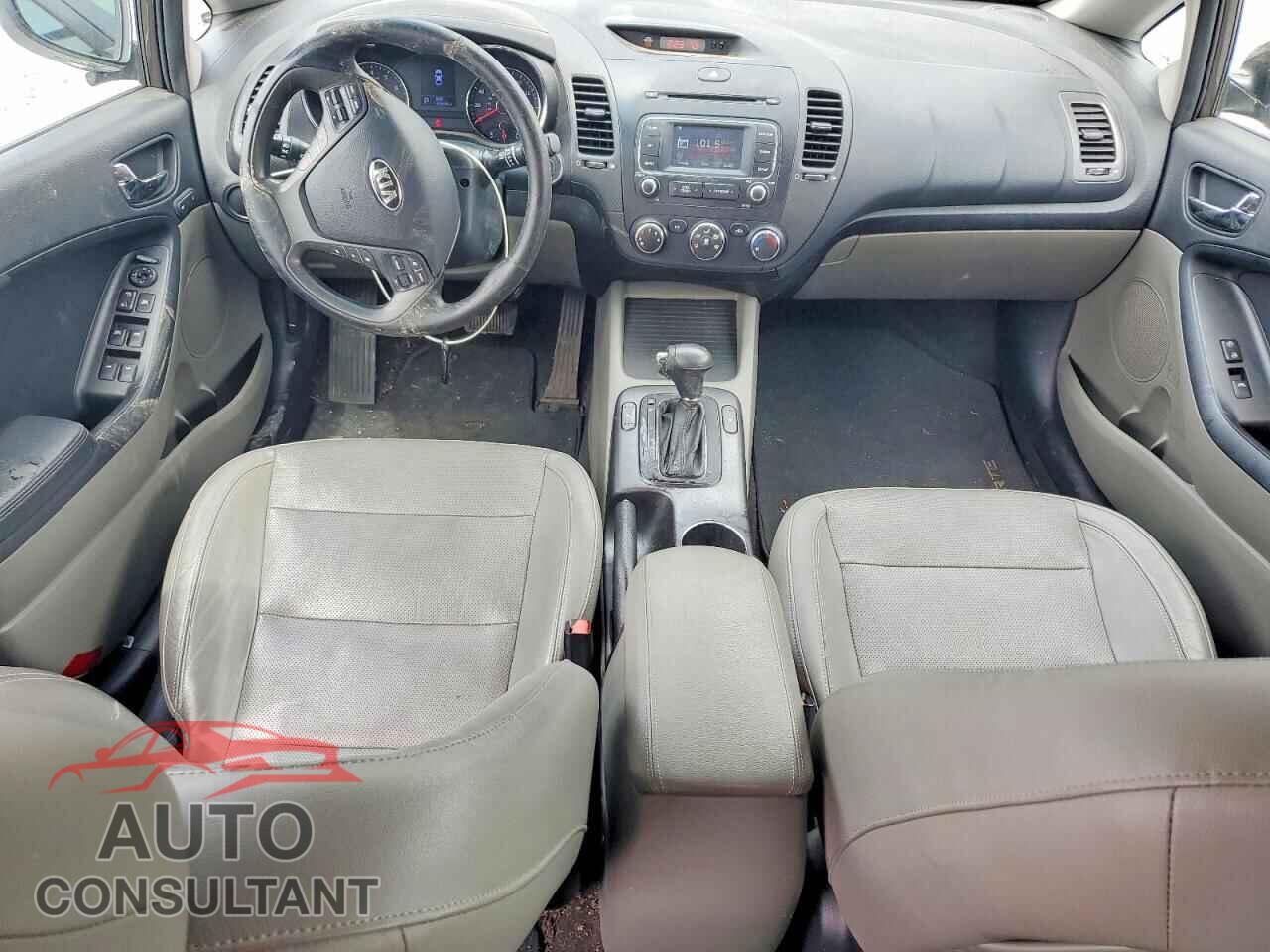 KIA FORTE 2014 - KNAFX5A84E5200684