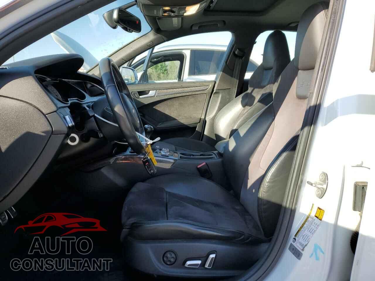 AUDI S4/RS4 2014 - WAUDGAFL4EA018200