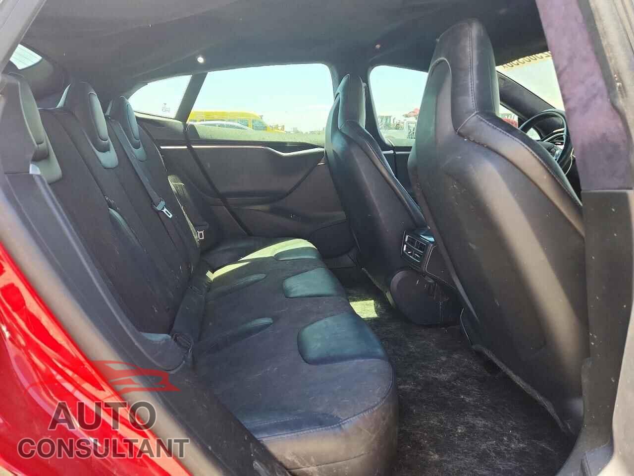 TESLA MODEL S 2013 - 5YJSA1CN5DFP19769