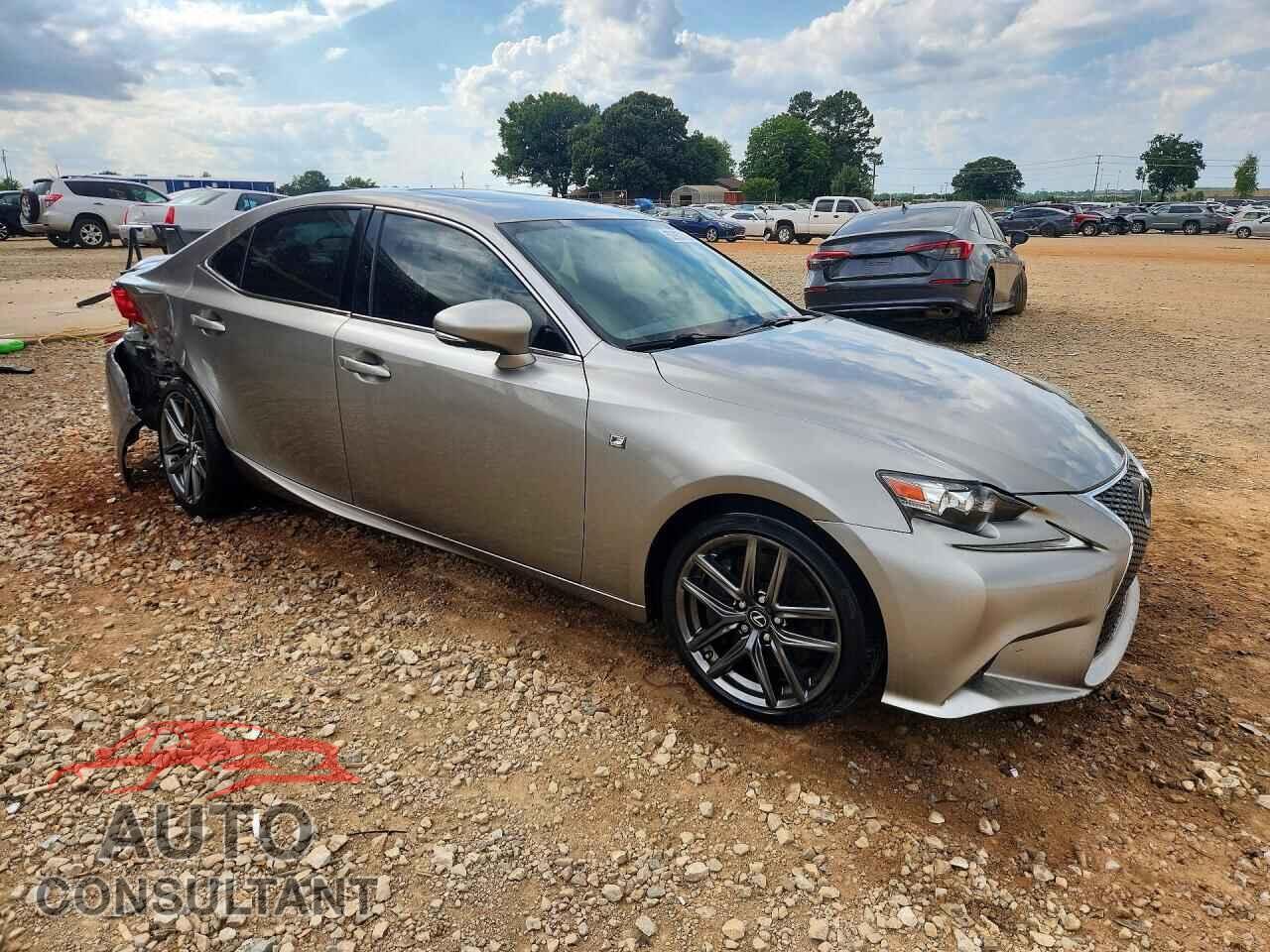LEXUS IS 2015 - JTHBE1D23F5018420