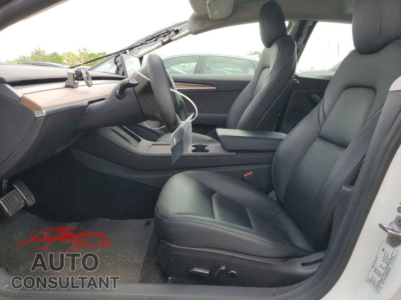 TESLA MODEL 3 2021 - 5YJ3E1EB9MF060929