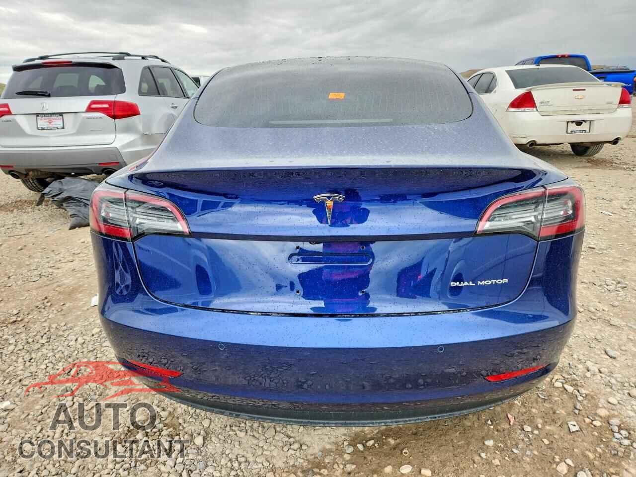TESLA MODEL 3 2018 - 5YJ3E1EB4JF065001