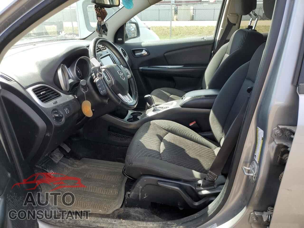 DODGE JOURNEY 2017 - 3C4PDCCG5HT538043