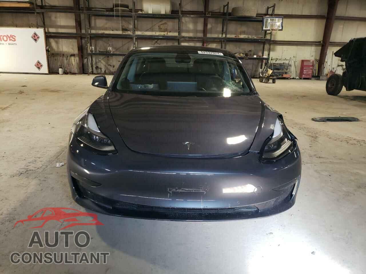 TESLA MODEL 3 2021 - 5YJ3E1EAXMF908145