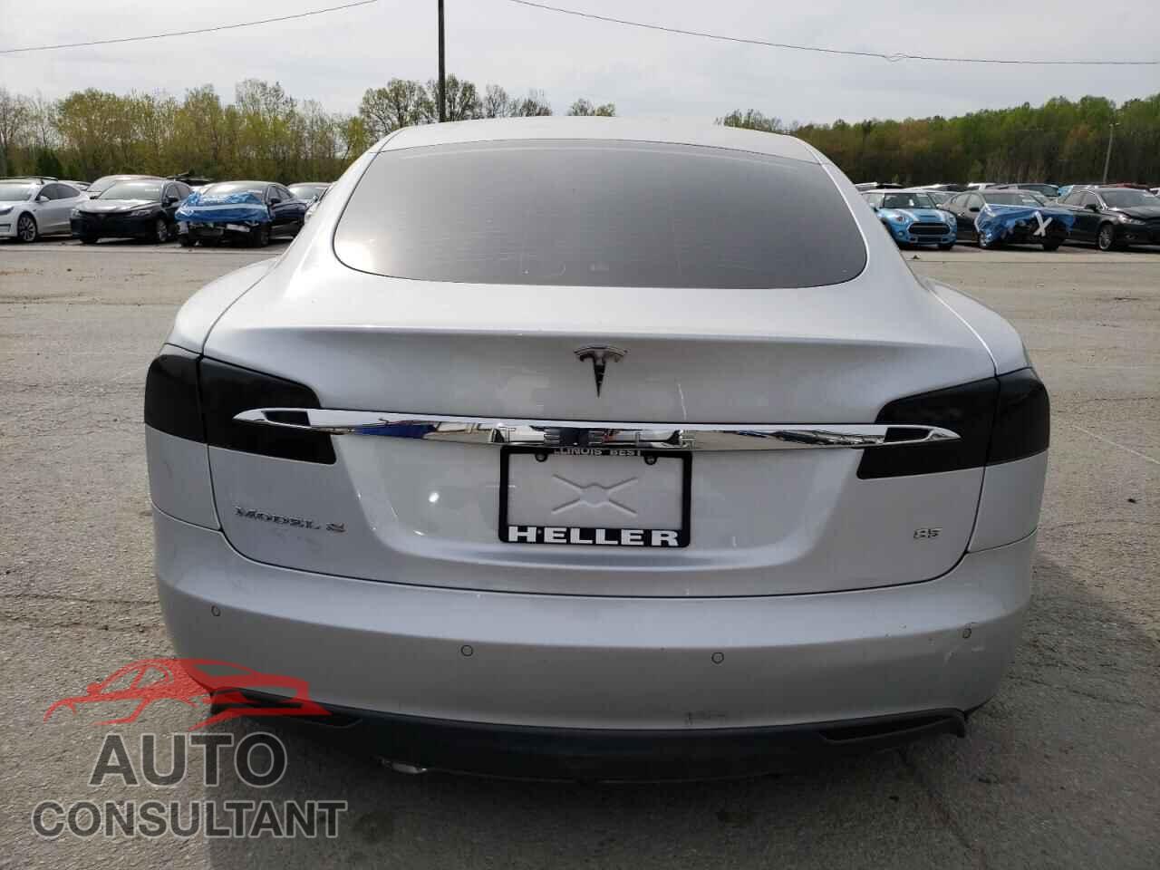 TESLA MODEL S 2014 - 5YJSA1H10EFP42951