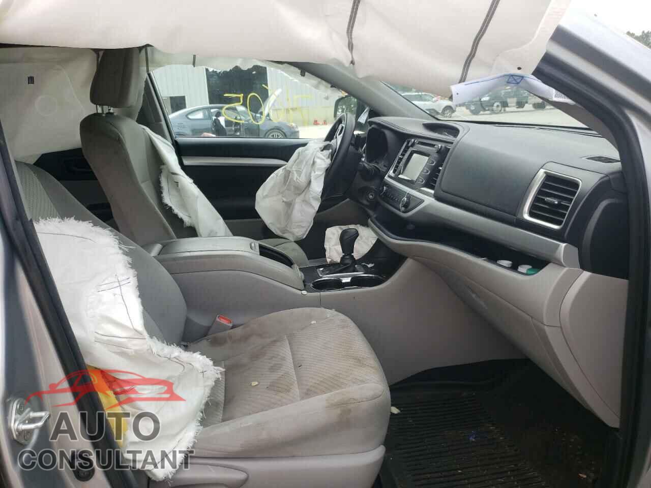 TOYOTA HIGHLANDER 2018 - 5TDBZRFH7JS834295