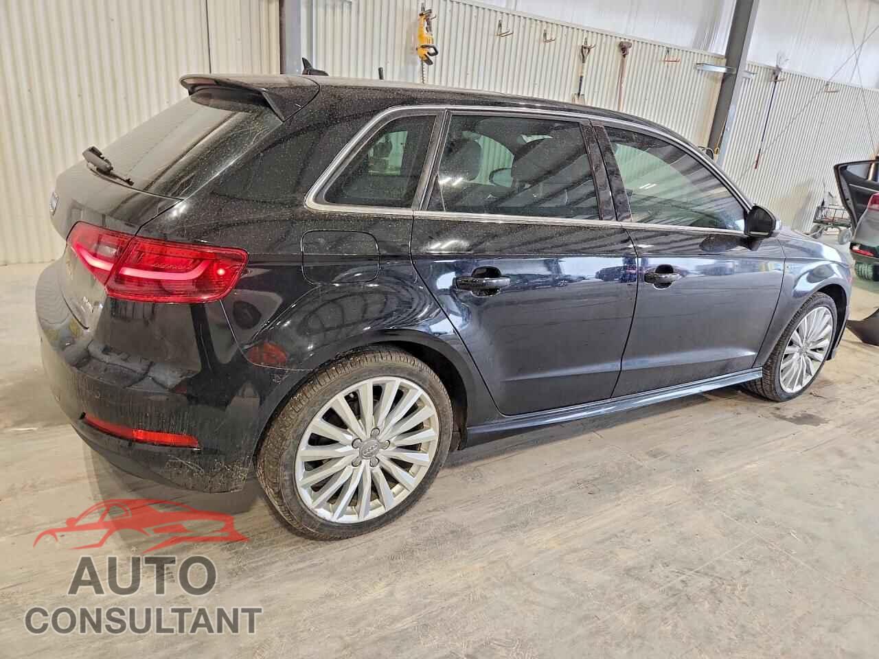 AUDI A3 2016 - WAUTPBFF0GA048776
