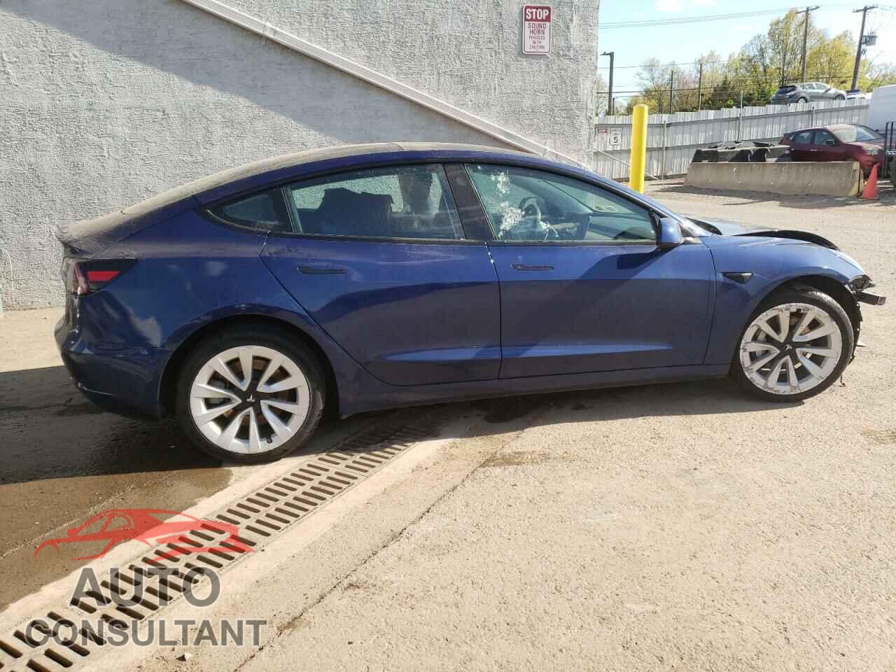 TESLA MODEL 3 2022 - 5YJ3E1EA2NF370459