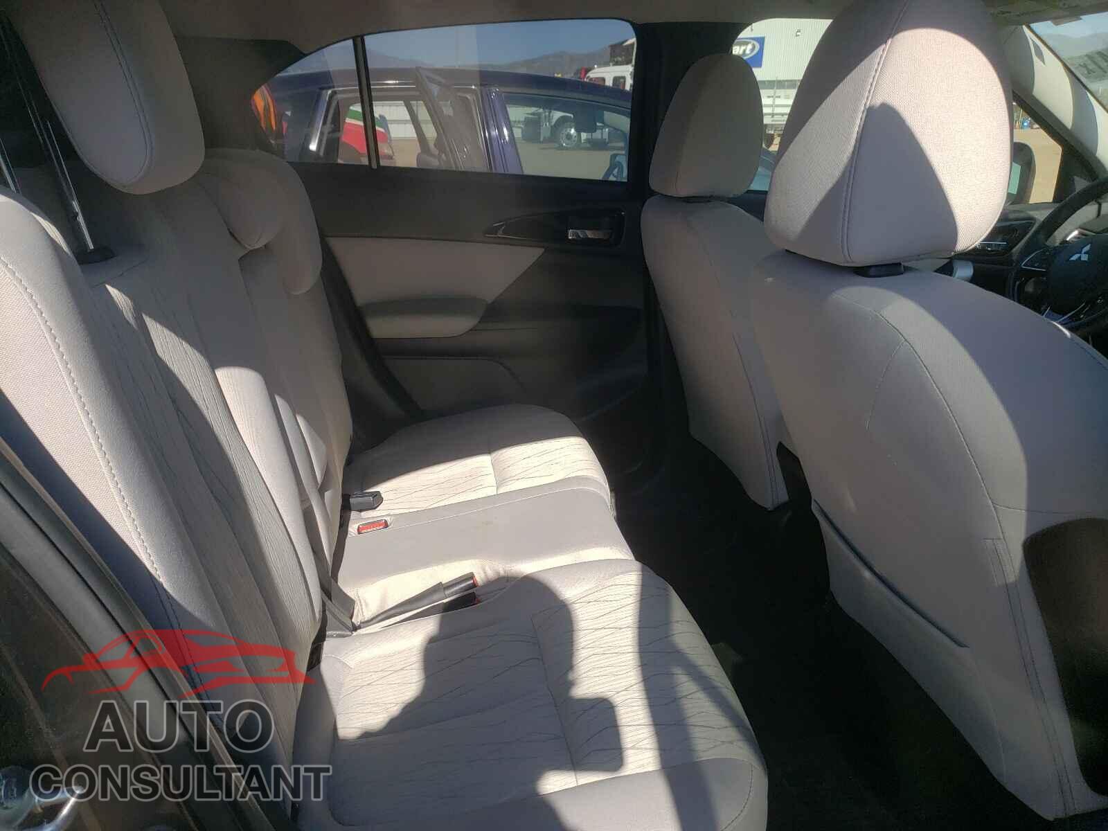MITSUBISHI ECLIPSE 2019 - JA4AT5AA1KZ016426