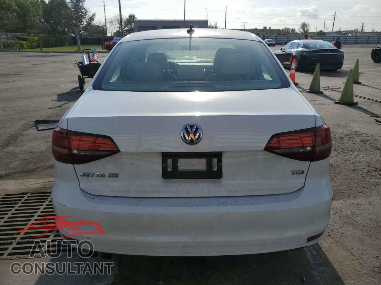 VOLKSWAGEN JETTA 2017 - 3VWDB7AJ1HM313074