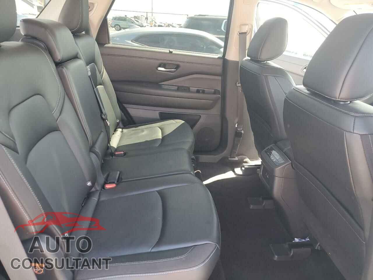 NISSAN PATHFINDER 2023 - 5N1DR3CA0PC239873