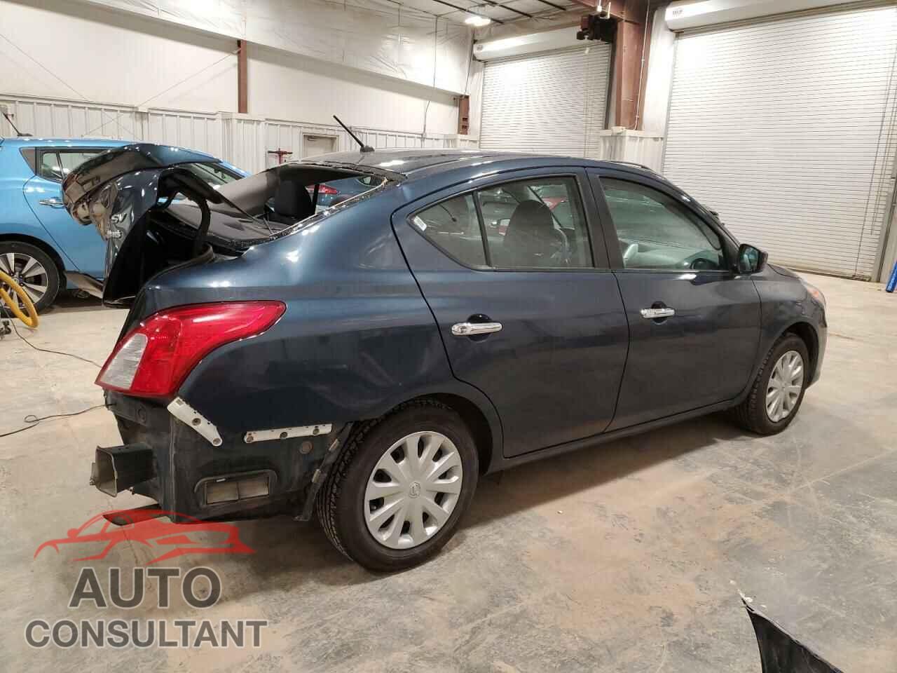 NISSAN VERSA 2017 - 3N1CN7AP7HL870722