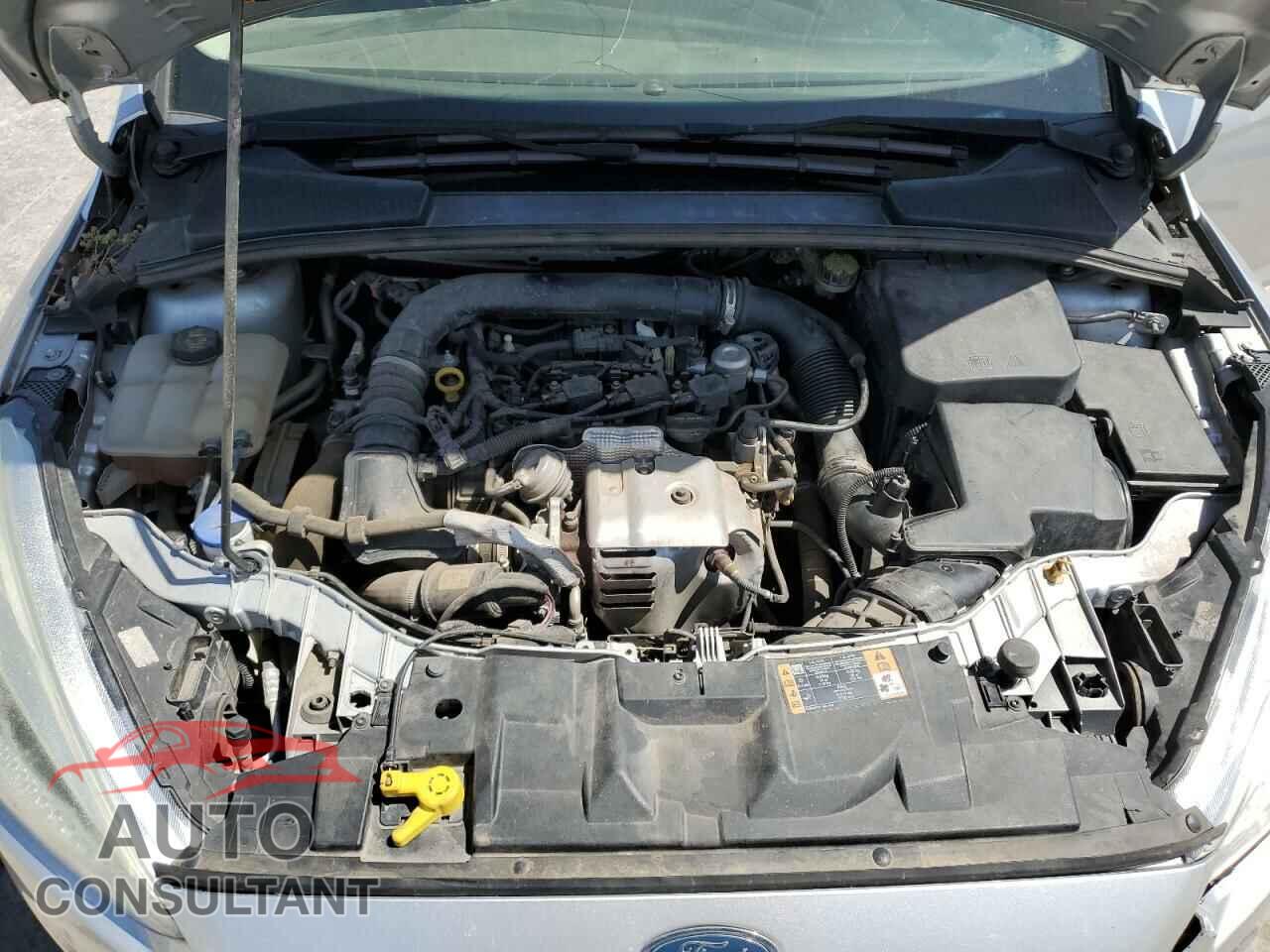 FORD FOCUS 2015 - 1FADP3FE9FL374556