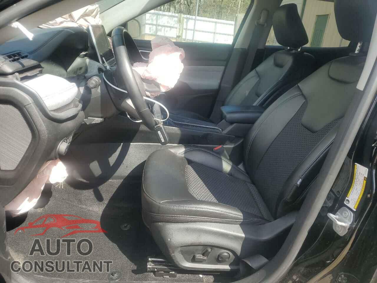 JEEP COMPASS 2022 - 3C4NJDBB5NT132156