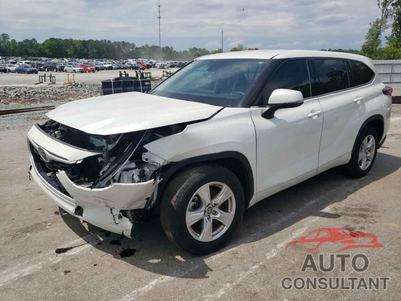 TOYOTA HIGHLANDER 2022 - 5TDCZRAH2NS555774