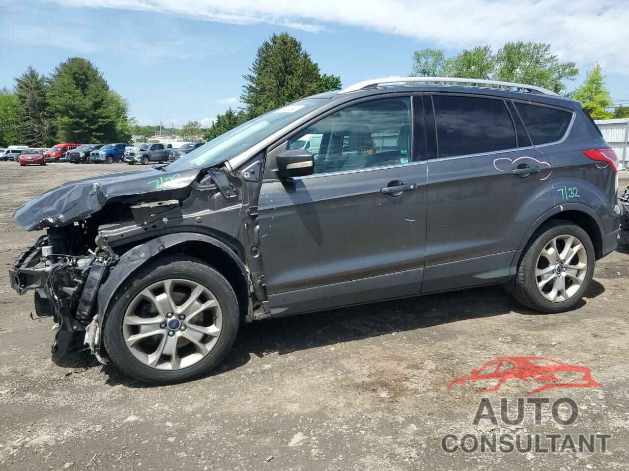 FORD ESCAPE 2016 - 1FMCU9J98GUA59119