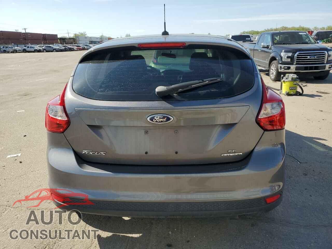 FORD FOCUS 2014 - 1FADP3K29EL138466