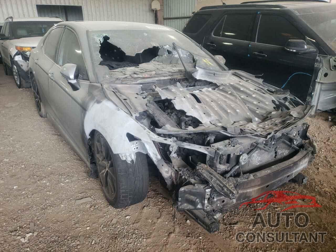 TOYOTA CAMRY 2021 - 4T1T11AK4MU427563